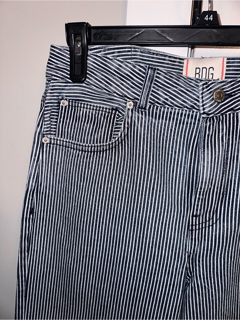 BDG Size 29 Women's High-Rise Wide Leg Jeans in Blue & White Stripe - Picture 3 of 13